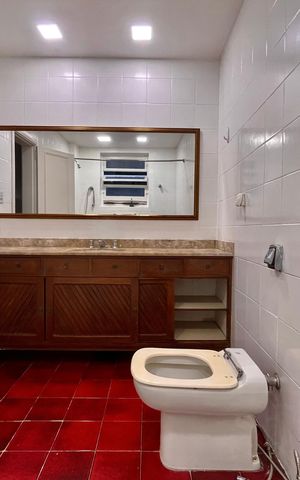 Apartamento à venda com 120m², 3 quartos e 1 vagaBanheiro da Suíte