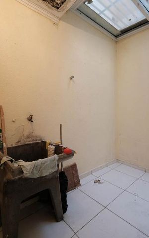 Casa de condomínio à venda com 97m², 3 quartos e 1 vagaCozinha e Área de Serviço