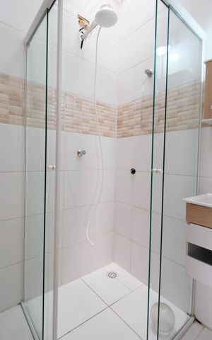 Casa de condomínio à venda com 97m², 3 quartos e 1 vagaBanheiro
