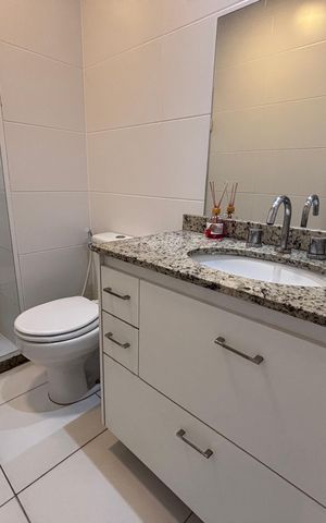 Apartamento para alugar com 96m², 3 quartos e 2 vagas Apartamento para alugar com 96m², 3 quartos e 2 vagasBanheiro