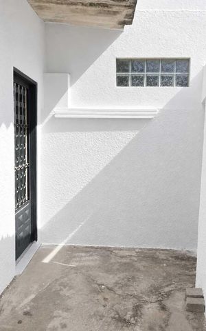 Casa para alugar com 60m², 1 quarto e 1 vagaÁrea externa