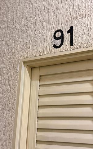 Apartamento para alugar com 70m², 2 quartos e 1 vagaEscaninho