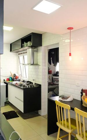 Apartamento à venda com 97m², 3 quartos e 2 vagasCozinha