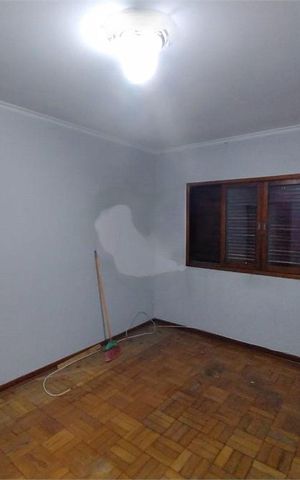 Casa à venda com 131m², 3 quartos e 2 vagas