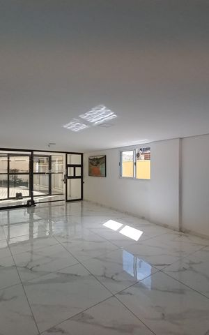 Apartamento para alugar com 46m², 2 quartos e 1 vaga Apartamento para alugar com 46m², 2 quartos e 1 vagaHall de entrada