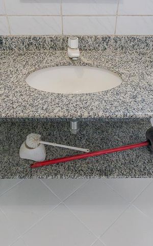 Apartamento para alugar com 141m², 3 quartos e 1 vaga Apartamento para alugar com 141m², 3 quartos e 1 vagaBanheiro da Suíte