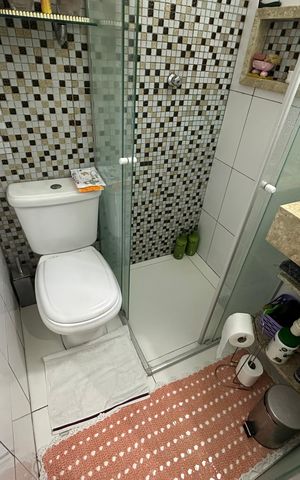 Apartamento à venda com 48m², 2 quartos e 1 vaga Apartamento à venda com 48m², 2 quartos e 1 vagaBanheiro