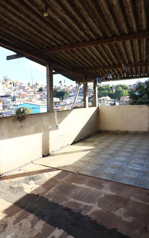 Casa à venda com 260m², 5 quartos e 1 vagaÁrea de Serviço