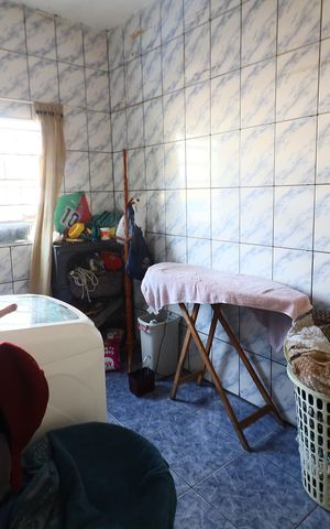 Casa à venda com 260m², 5 quartos e 1 vagaÁrea de Serviço