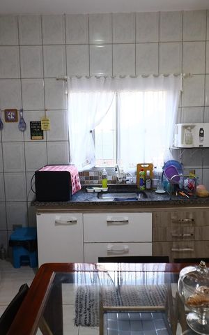 Casa à venda com 260m², 5 quartos e 1 vagaSala/Cozinha