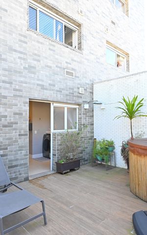 Apartamento à venda com 270m², 3 quartos e 4 vagasHidromassagem