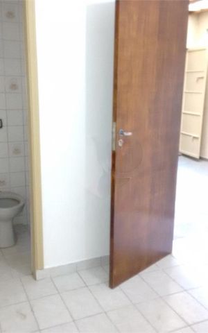 Casa à venda com 91m², 1 quarto e 2 vagas