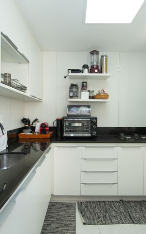 Apartamento à venda com 62m², 2 quartos e 2 vagasCOZINHA