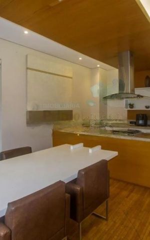 Apartamento à venda com 138m², 3 quartos e 2 vagas
