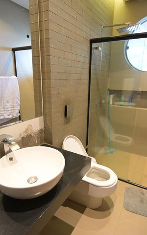 Casa de condomínio à venda com 1600m², 5 quartos e 4 vagas