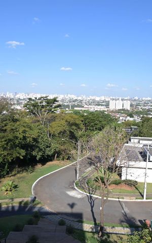 Casa de condomínio à venda com 1600m², 5 quartos e 4 vagas