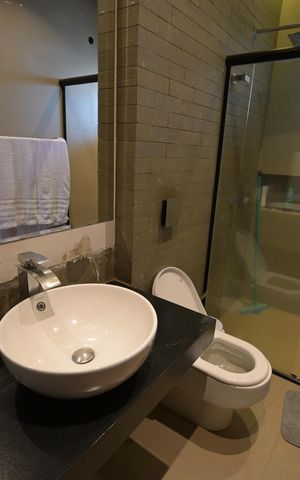 Casa de condomínio à venda com 1600m², 5 quartos e 4 vagas