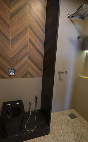Casa de condomínio à venda com 1600m², 5 quartos e 4 vagas