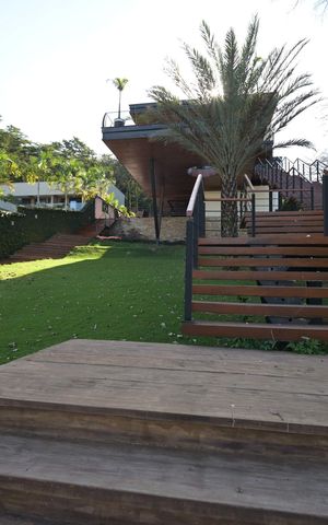 Casa de condomínio à venda com 1600m², 5 quartos e 4 vagas