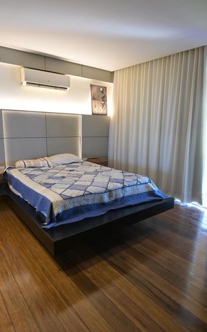 Casa de condomínio à venda com 1600m², 5 quartos e 4 vagas
