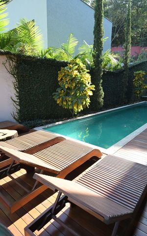 Casa de condomínio à venda com 1600m², 5 quartos e 4 vagas