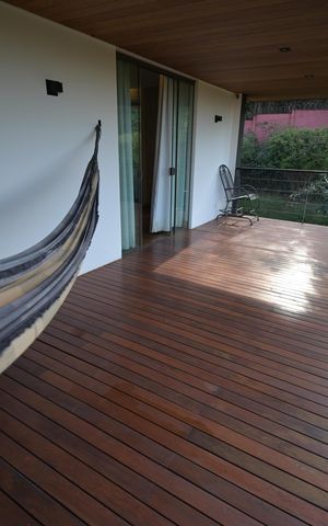 Casa de condomínio à venda com 1600m², 5 quartos e 4 vagas