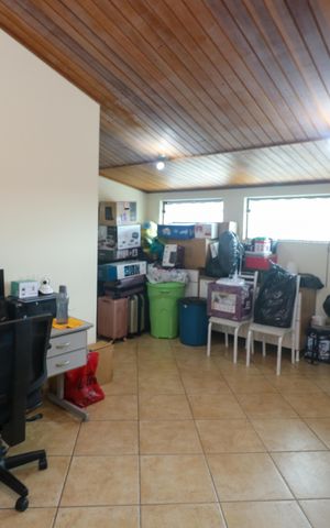 Casa à venda com 254m², 4 quartos e 5 vagas Casa à venda com 254m², 4 quartos e 5 vagasQuarto 3