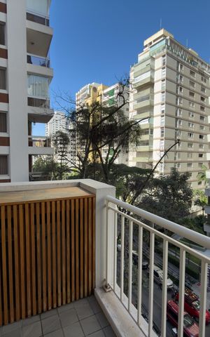Apartamento à venda com 84m², 1 quarto e 2 vagas Apartamento à venda com 84m², 1 quarto e 2 vagasVaranda da Sala/cozinha