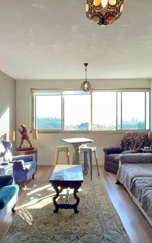 Apartamento para alugar com 163m², 3 quartos e 2 vagas Apartamento para alugar com 163m², 3 quartos e 2 vagasSala