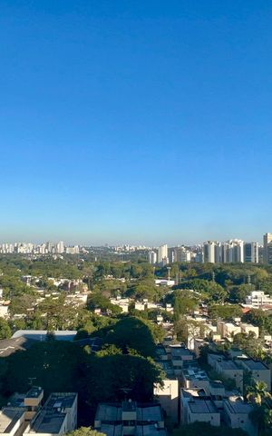Apartamento para alugar com 163m², 3 quartos e 2 vagas Apartamento para alugar com 163m², 3 quartos e 2 vagasVista
