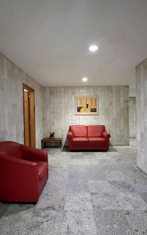 Apartamento à venda com 180m², 4 quartos e 1 vaga Apartamento à venda com 180m², 4 quartos e 1 vagaPortaria