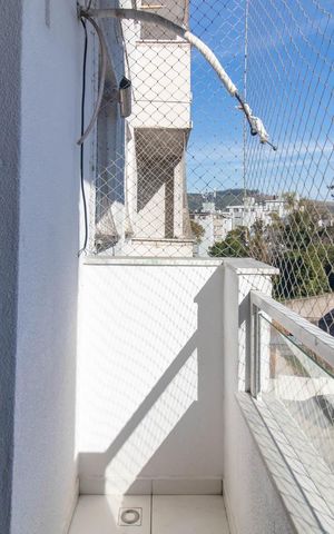 Apartamento à venda com 56m², 2 quartos e 1 vaga Apartamento à venda com 56m², 2 quartos e 1 vagaVaranda