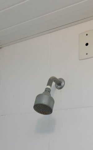 Apartamento à venda com 56m², 2 quartos e 1 vaga Apartamento à venda com 56m², 2 quartos e 1 vagaBanheiro