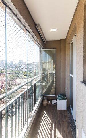 Apartamento à venda com 66m², 2 quartos e 1 vaga Apartamento à venda com 66m², 2 quartos e 1 vagaVaranda