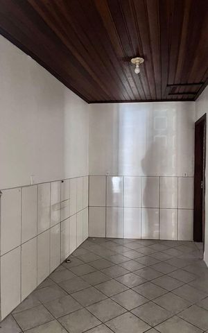 Casa à venda com 157m², 3 quartos e 2 vagas Casa à venda com 157m², 3 quartos e 2 vagasCozinha