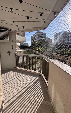 Apartamento à venda com 68m², 2 quartos e 1 vaga Apartamento à venda com 68m², 2 quartos e 1 vagaVaranda