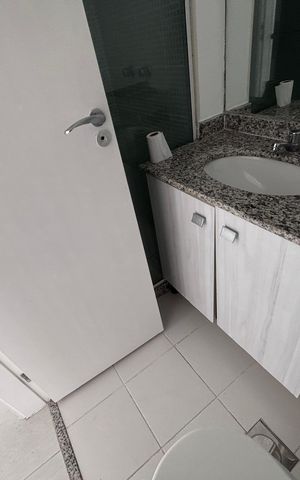 Apartamento à venda com 68m², 2 quartos e 1 vaga Apartamento à venda com 68m², 2 quartos e 1 vagaBanheiro