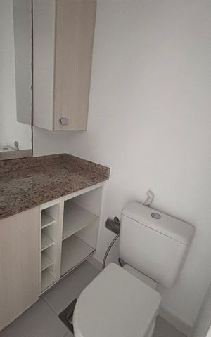 Apartamento à venda com 68m², 2 quartos e 1 vaga Apartamento à venda com 68m², 2 quartos e 1 vagaBanheiro do Quarto 1