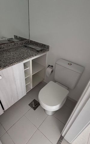 Apartamento à venda com 68m², 2 quartos e 1 vaga Apartamento à venda com 68m², 2 quartos e 1 vagaBanheiro