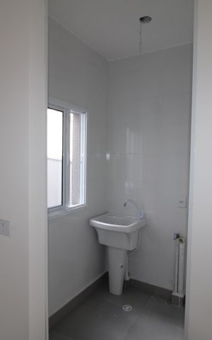 Apartamento à venda com 40m², 2 quartos e sem vagaSala / Cozinha