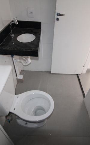 Apartamento à venda com 40m², 2 quartos e sem vagaBanheiro