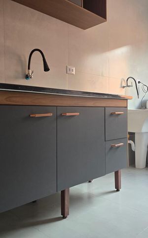Apartamento para alugar com 60m², 2 quartos e sem vaga Apartamento para alugar com 60m², 2 quartos e sem vagaCozinha e Área de Serviço