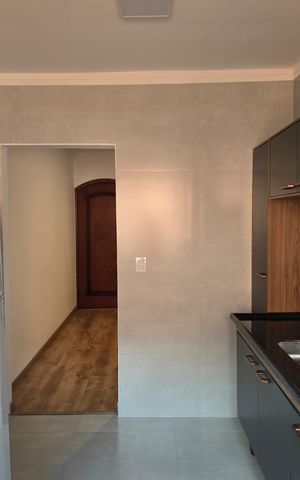 Apartamento para alugar com 60m², 2 quartos e sem vaga Apartamento para alugar com 60m², 2 quartos e sem vagaCozinha e Área de Serviço