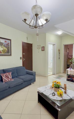 Casa à venda com 106m², 2 quartos e 1 vaga Casa à venda com 106m², 2 quartos e 1 vagaSala