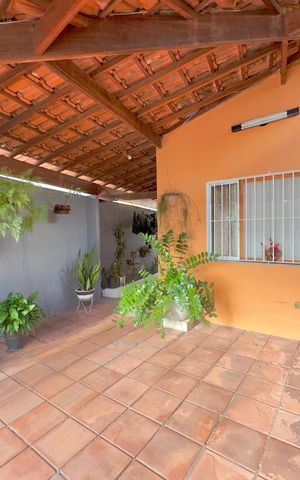 Casa à venda com 106m², 2 quartos e 1 vaga Casa à venda com 106m², 2 quartos e 1 vagaGaragem