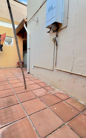 Casa à venda com 106m², 2 quartos e 1 vaga Casa à venda com 106m², 2 quartos e 1 vagaQuintal