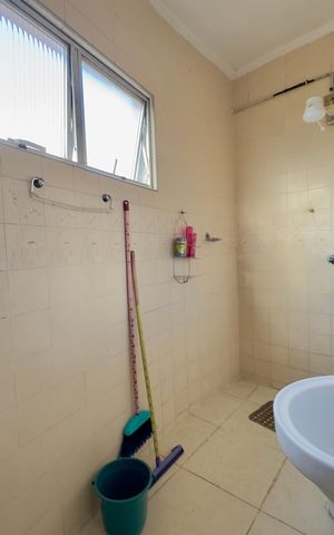 Casa à venda com 106m², 2 quartos e 1 vaga Casa à venda com 106m², 2 quartos e 1 vagaBanheiro 1