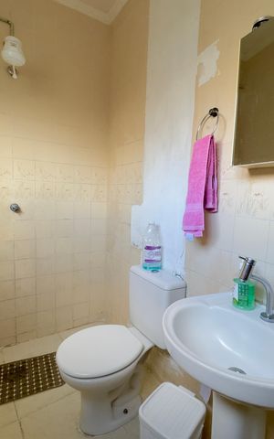 Casa à venda com 106m², 2 quartos e 1 vaga Casa à venda com 106m², 2 quartos e 1 vagaBanheiro 1