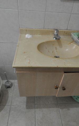Casa para alugar com 90m², 2 quartos e 4 vagasBanheiro 1