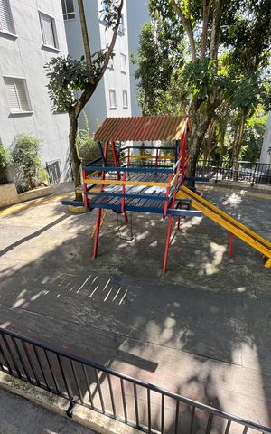 Apartamento para alugar com 56m², 2 quartos e 1 vaga Apartamento para alugar com 56m², 2 quartos e 1 vagaÁrea comum - Playground